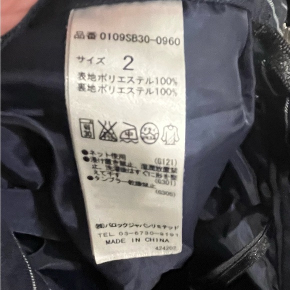 Moussy women’s pin stripe capri pants - Picture 4 of 4